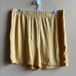 SHEIN Light Yellow High Waist Women's Shorts